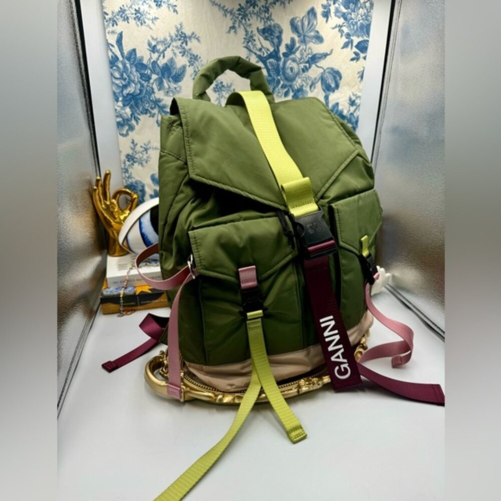 🆕 GANNI 🧿 NWT Tech Recycled Backpack, Kalamata - Picture 4 of 14